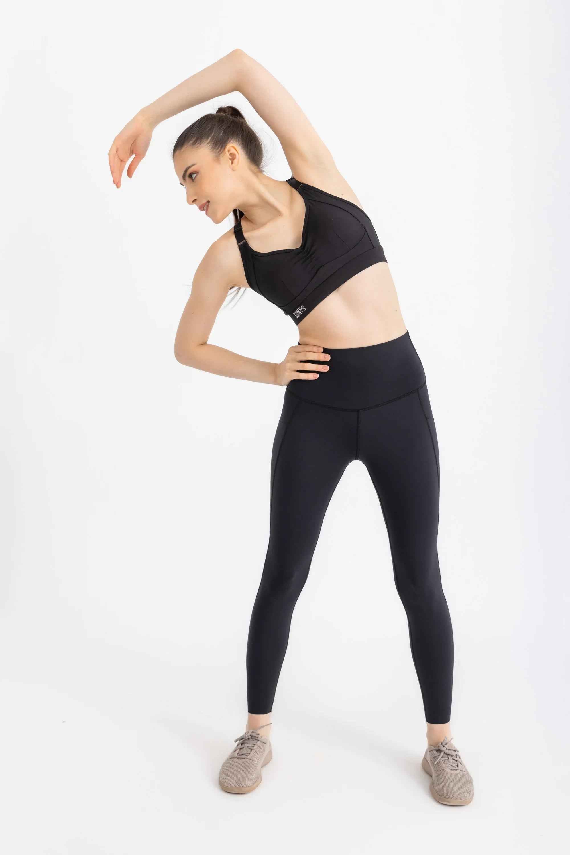 Ultra-Feel Leggings - Black - Libra Sport