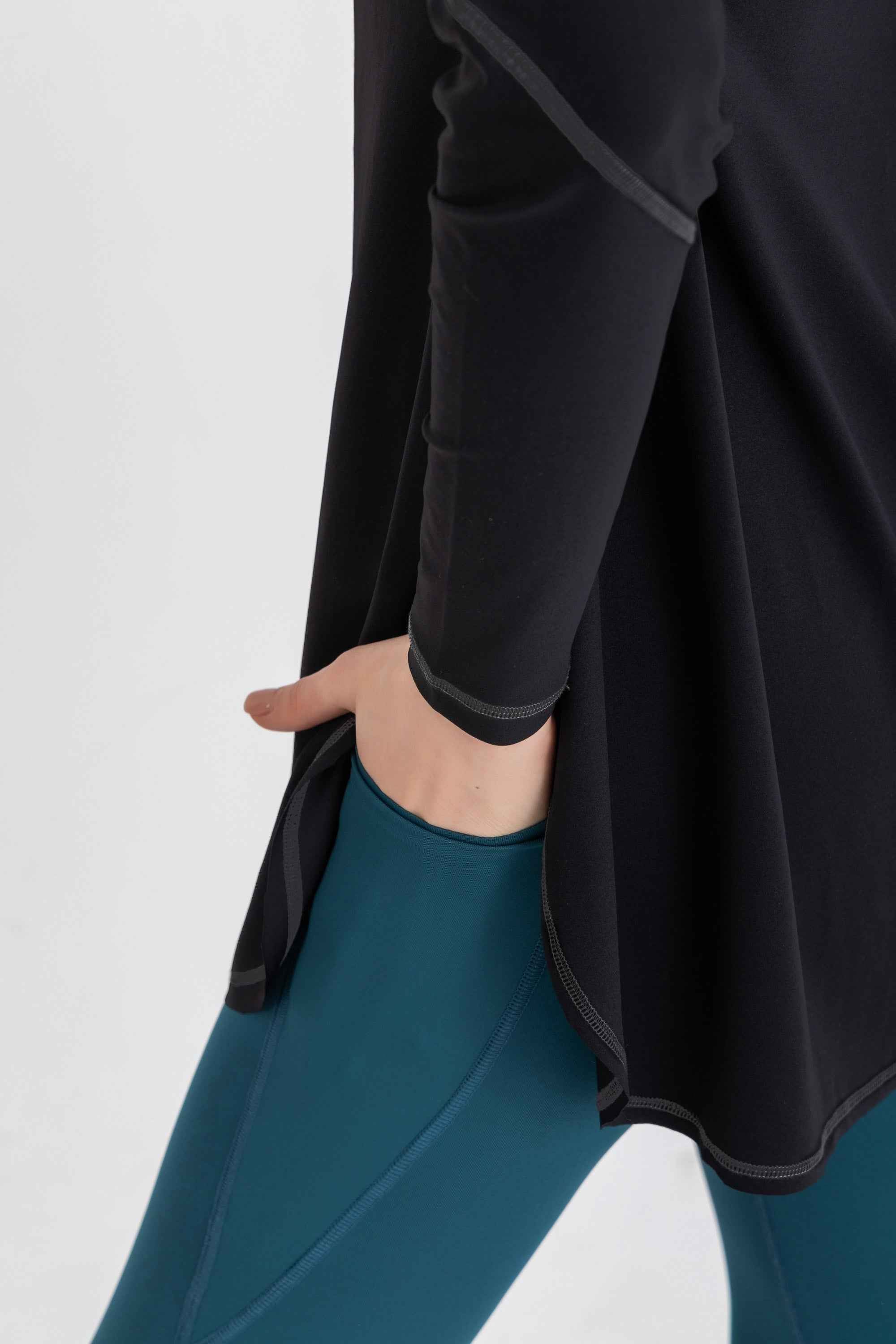 Breeze Back Top -Black - Libra Sport