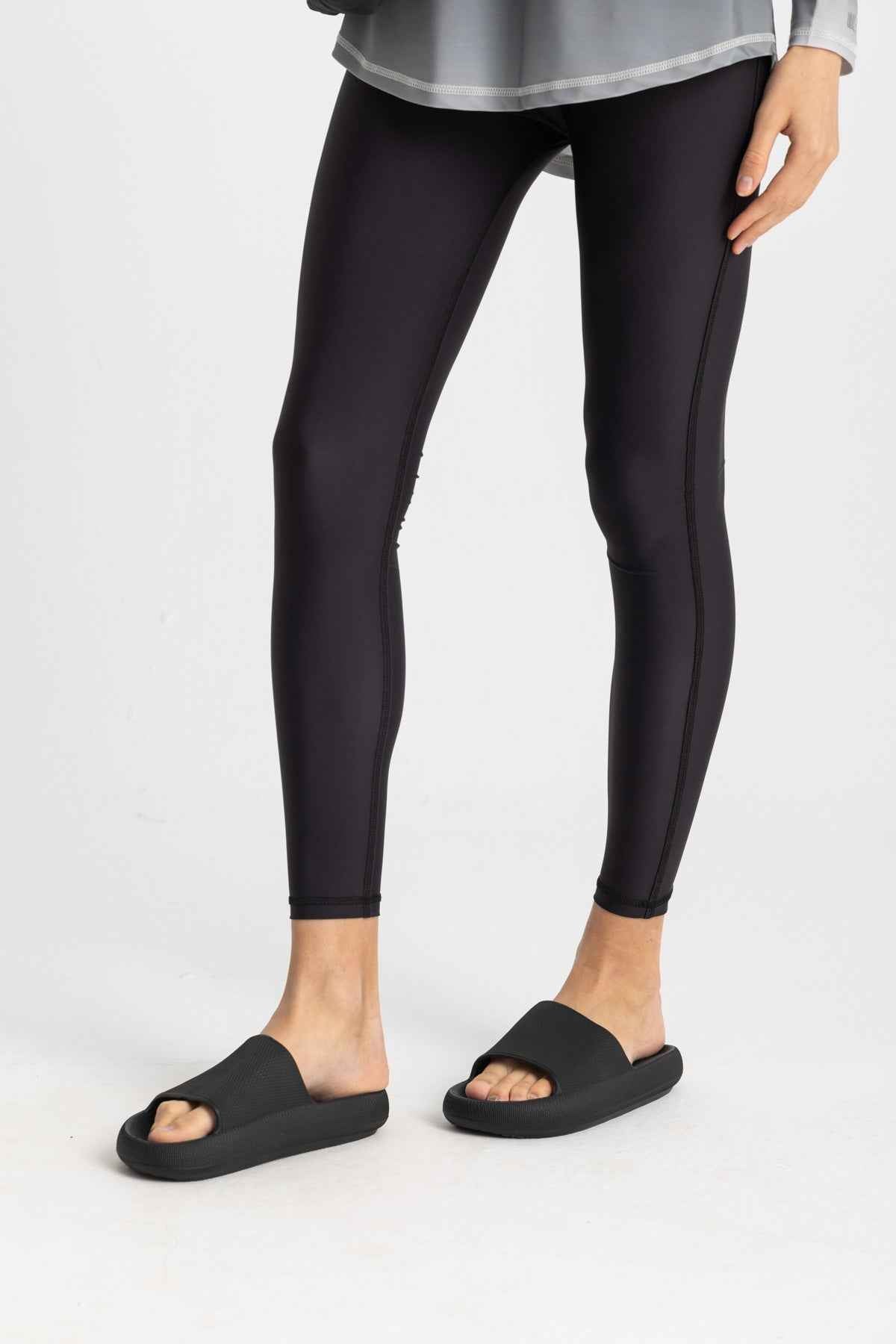 Beach Slides - Black - Libra Sport